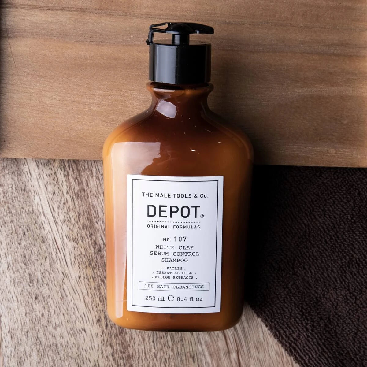 White Clay Sebum Control Schampo, nr 107, 250 ml.