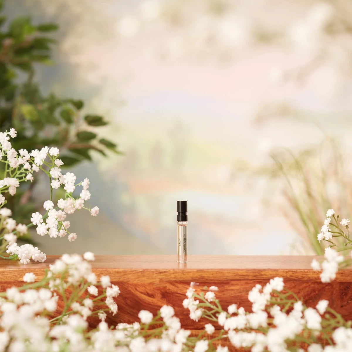 Lily, Eau de Toilette, doftprov, 2 ml.