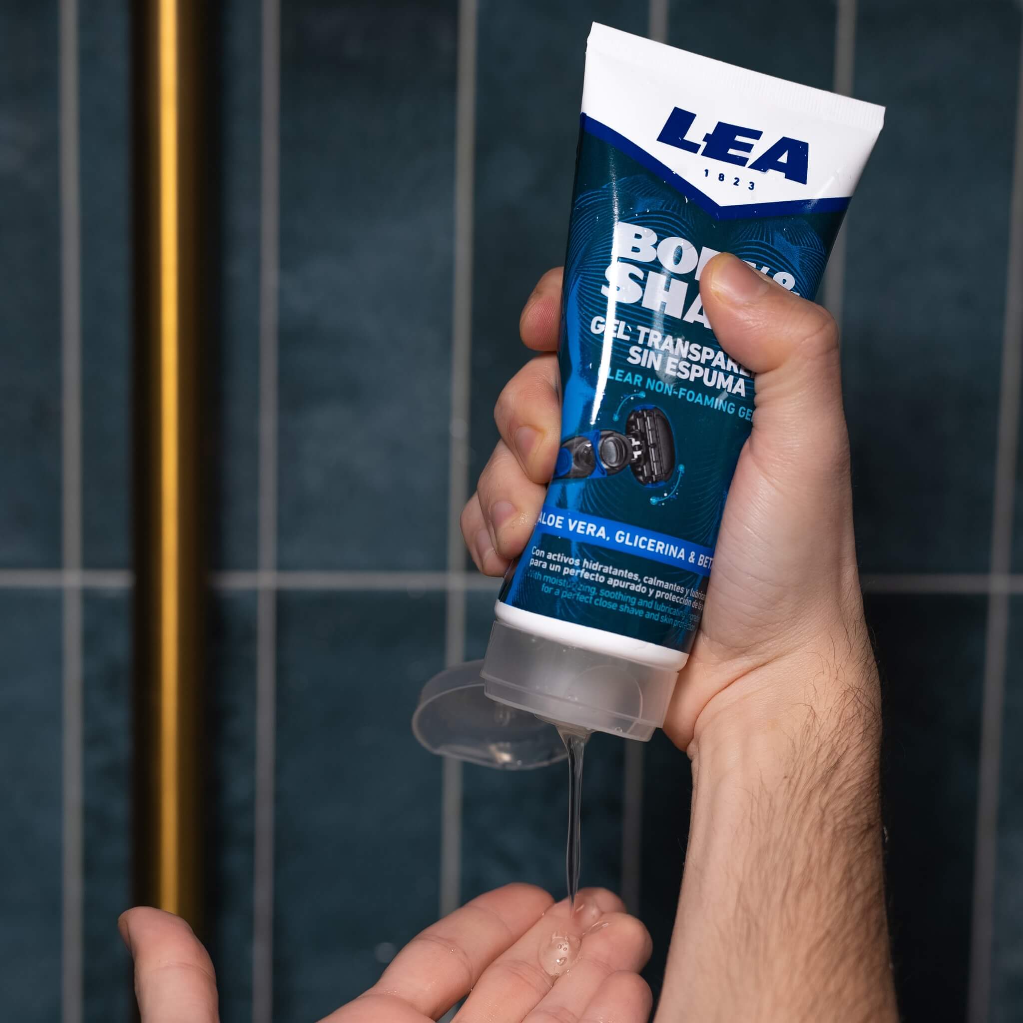 Body & Shave Non-Foaming Shave Gel, 175 ml.