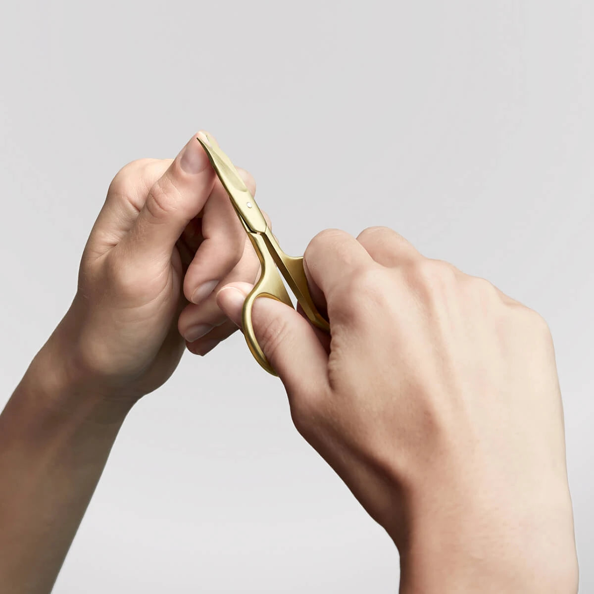 2-i-1 nagel- och nagelbandssax, guld