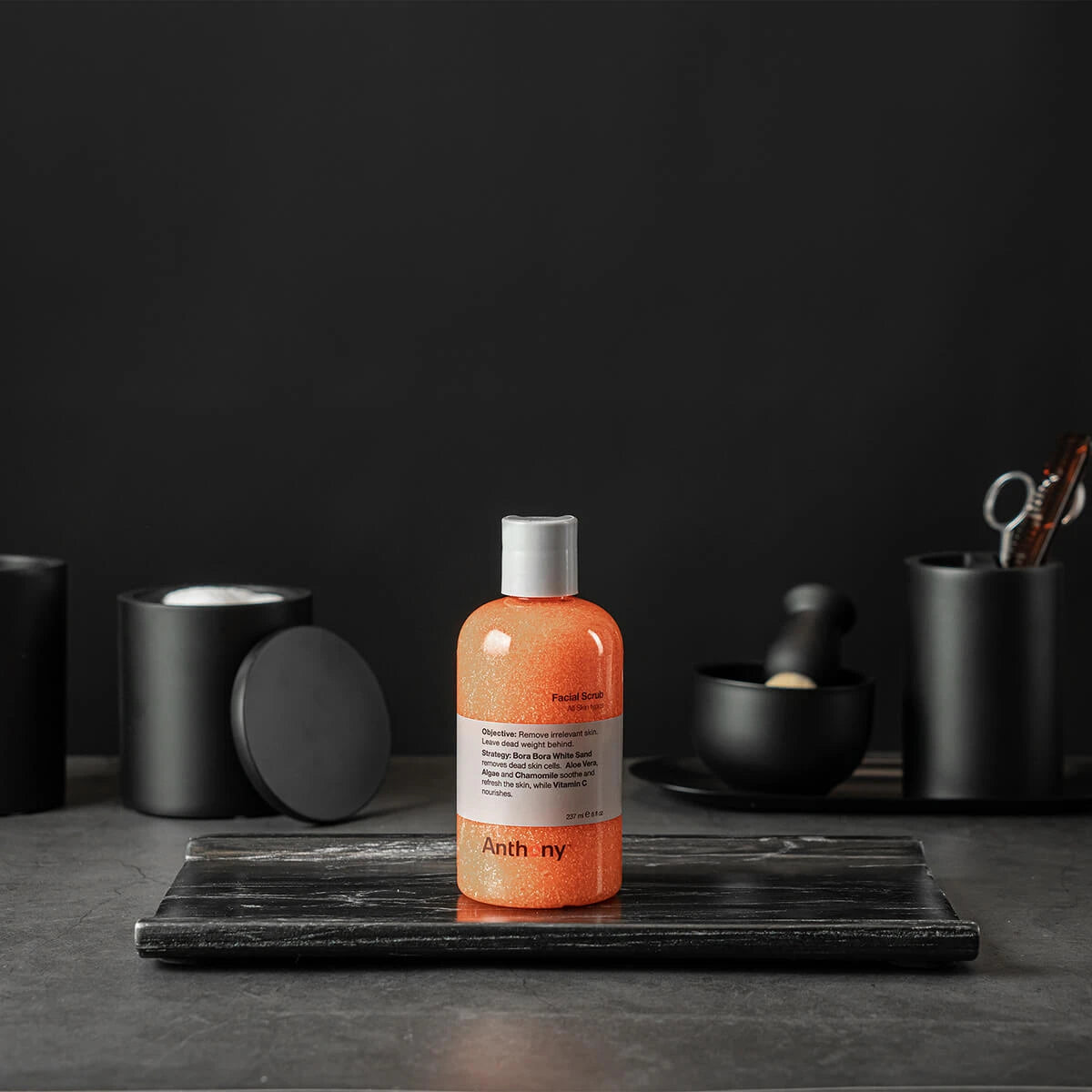 Facial Scrub, 237 ml.