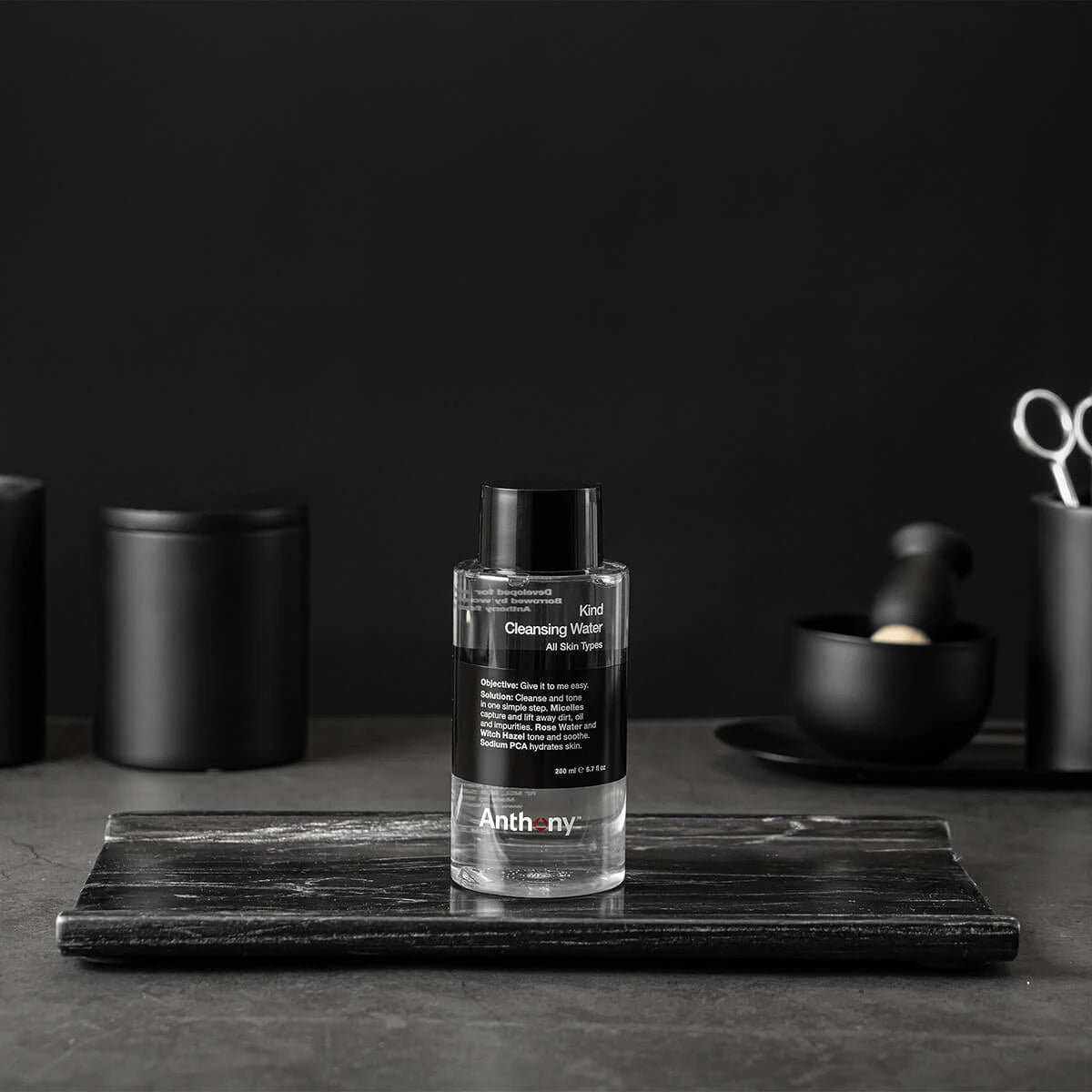 Kind Cleansing Water, 200 ml.