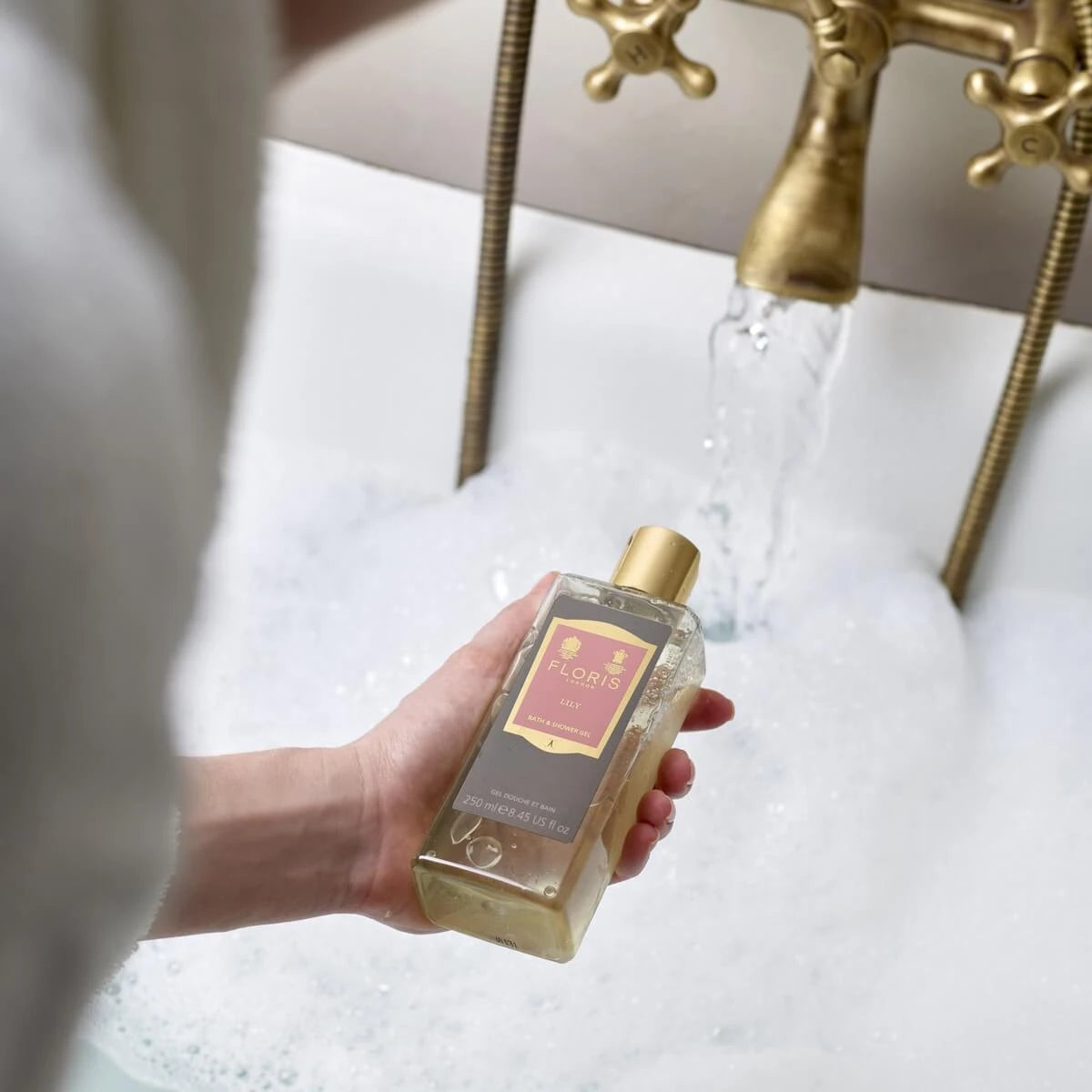 Lily, bad- och duschgel, 250 ml.