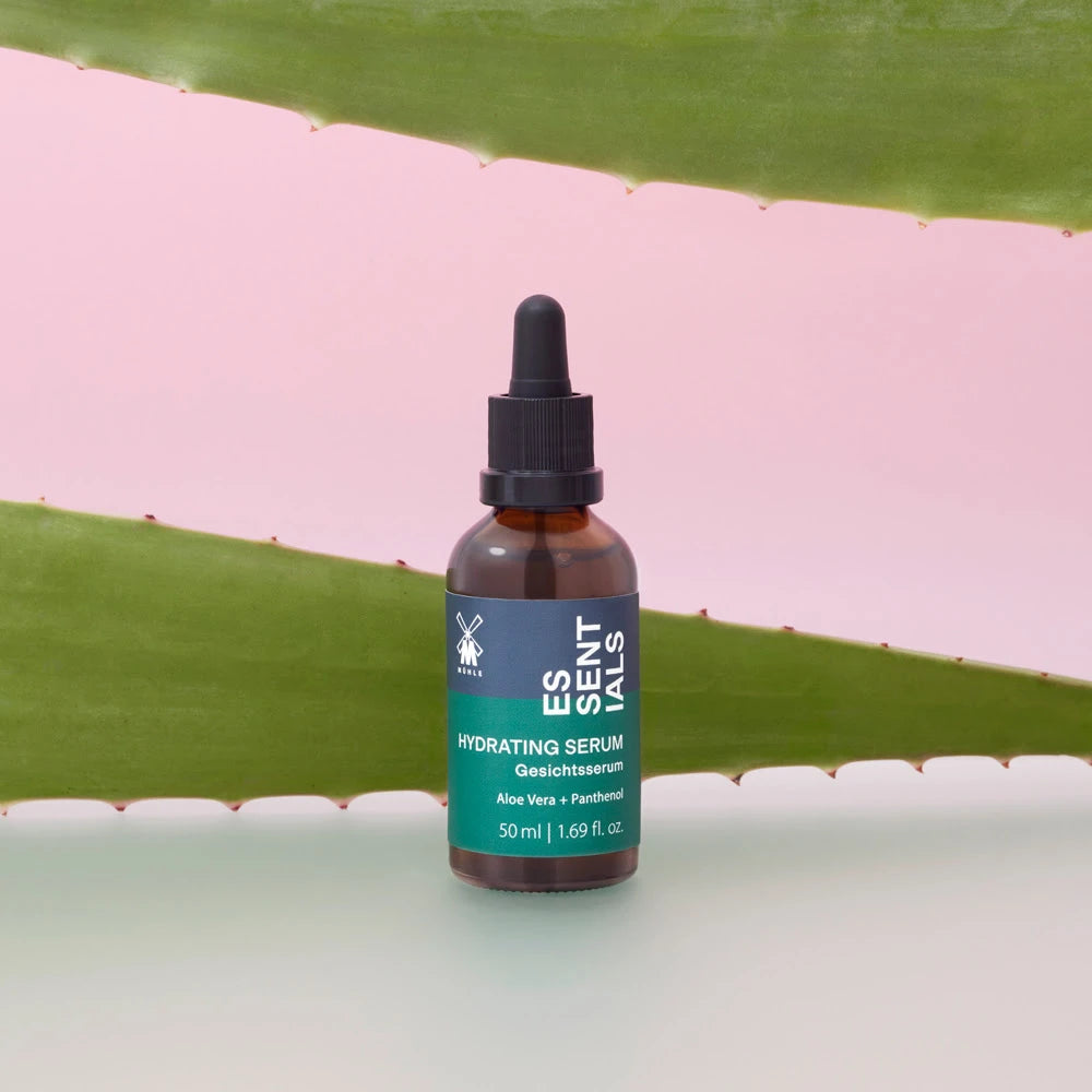 Återfuktande Serum, Aloe Vera & Panthenol, Essentials, 50 ml.
