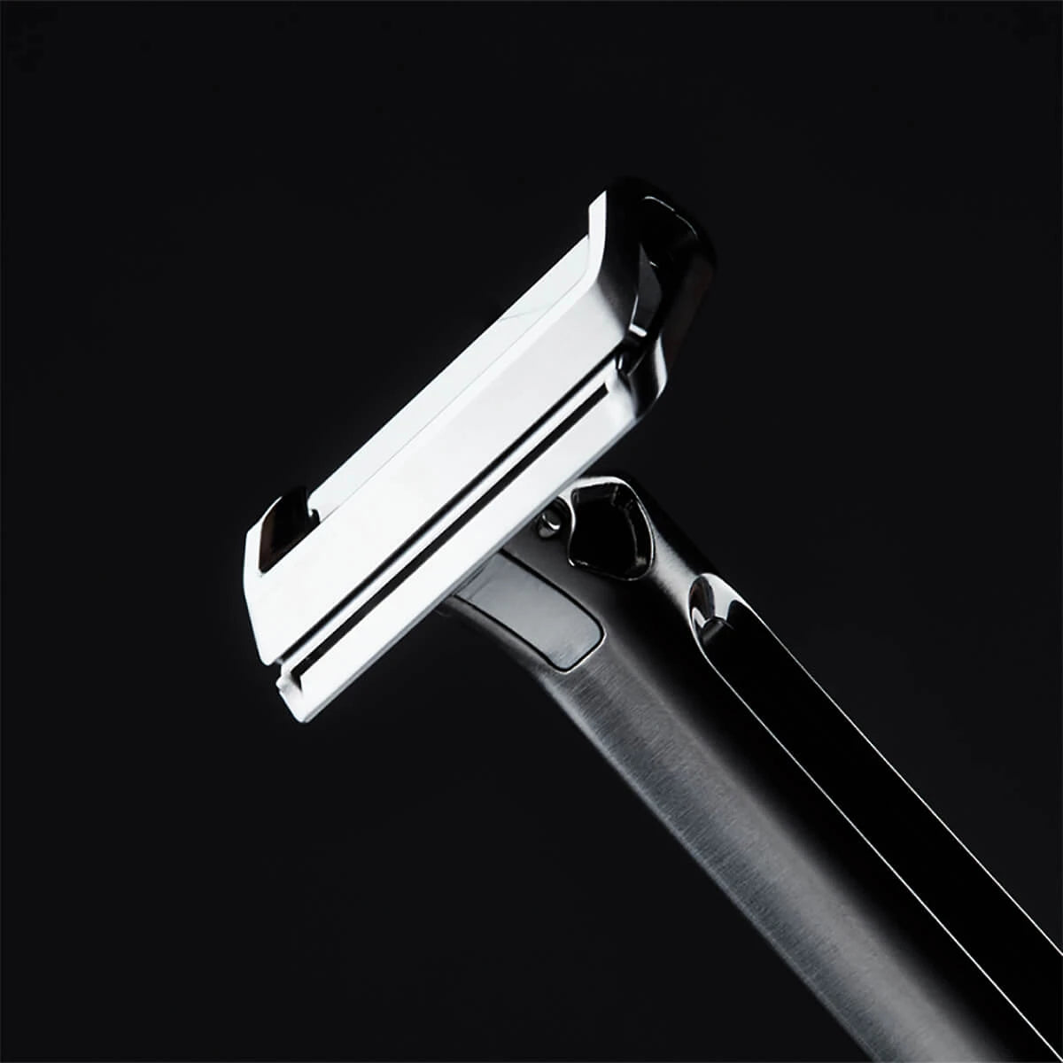 Genesis Rakhyvel med enkel kant, Gunmetal