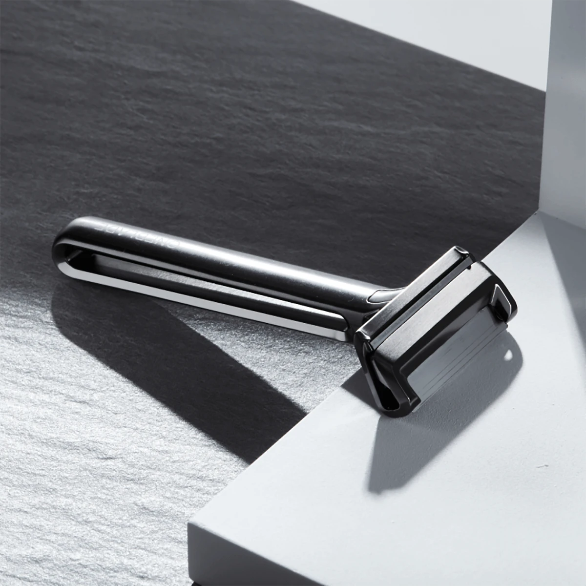 Genesis Rakhyvel med enkel kant, Gunmetal