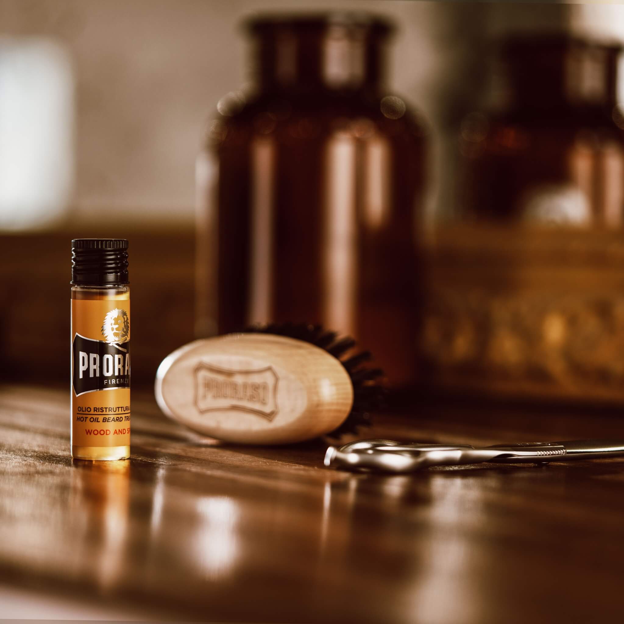 Warm Skäggolja, Wood & Spice, 4x17 ml.