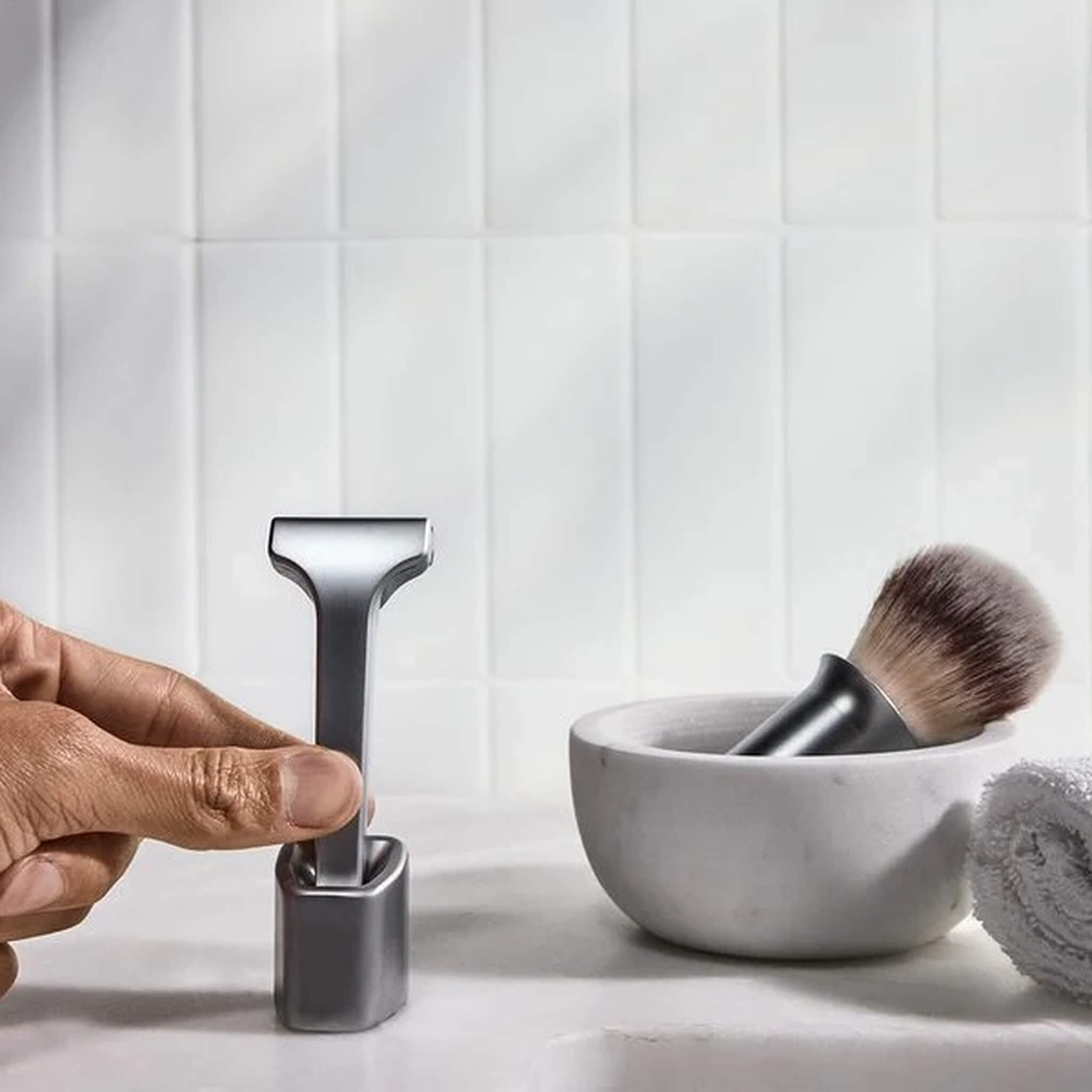 Rakborste, syntetisk silvertip, klassisk matt