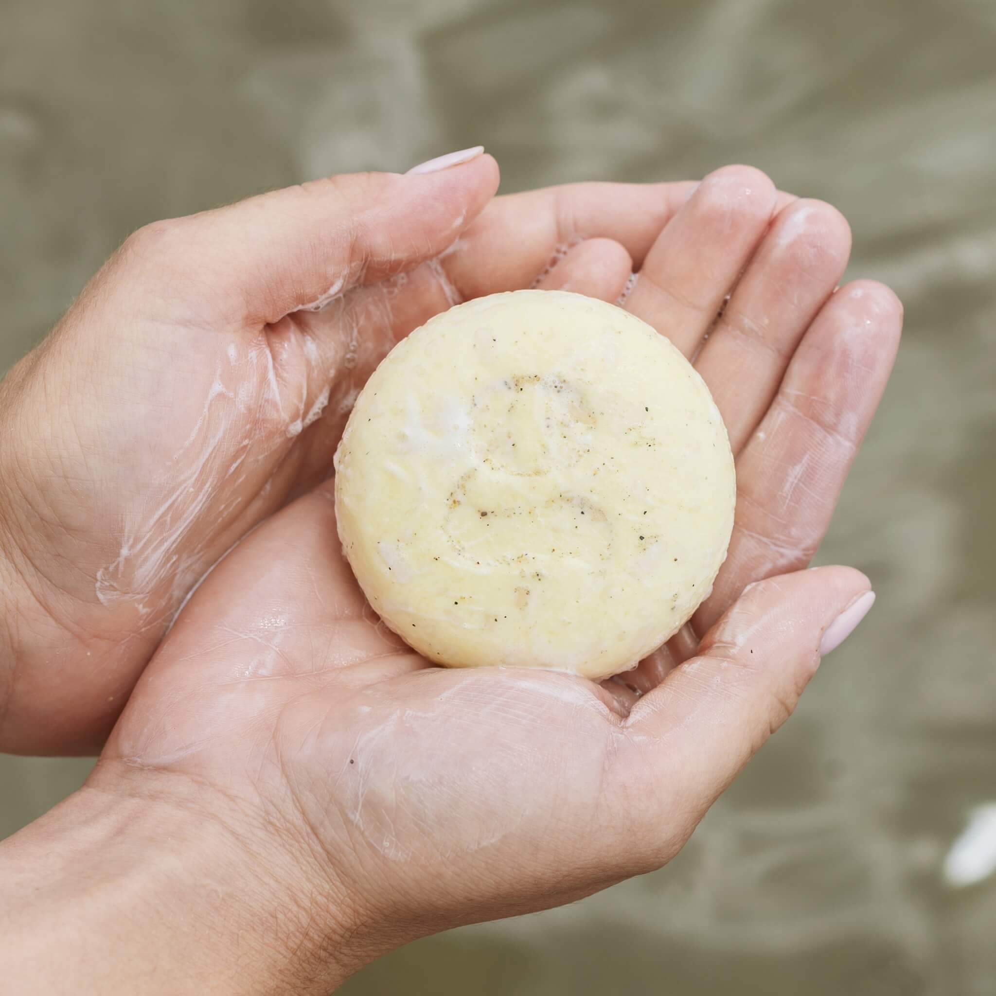 Shampoo Bar, torrt och skadat hår - Ultra Rich, 80 g.
