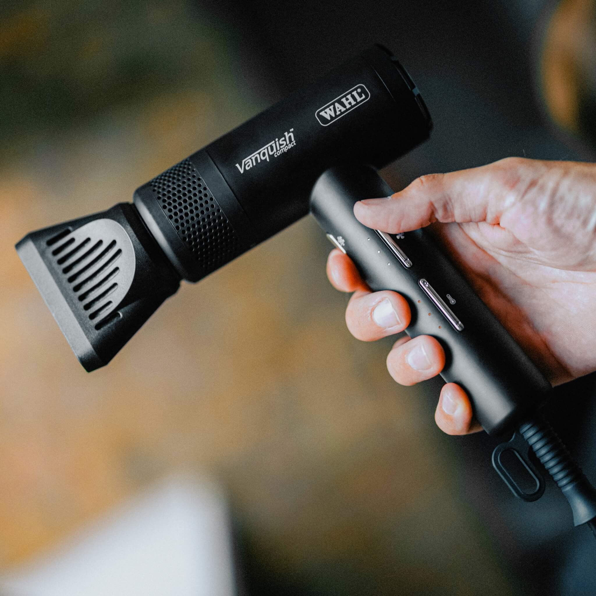 Vanquish Hårtork, Kompakt, 1600W, Svart