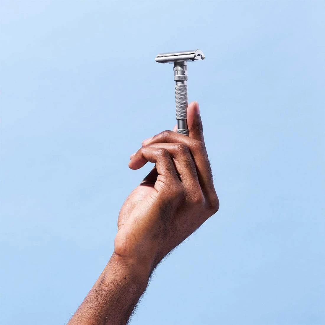 Modell T Justerbar Säkerhetshyvel, vit krom