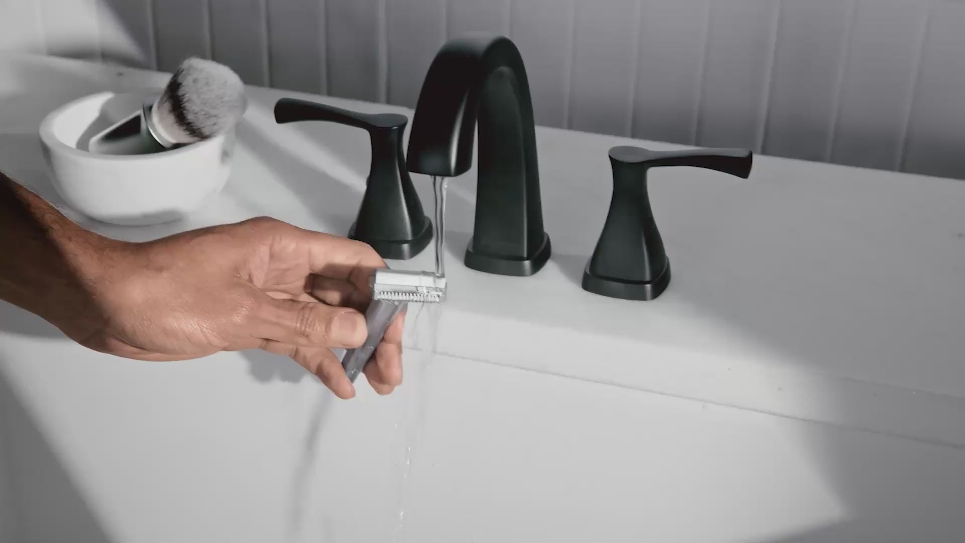 Ladda video: The Single Edge Rakhyvel, SE, Classic Matte